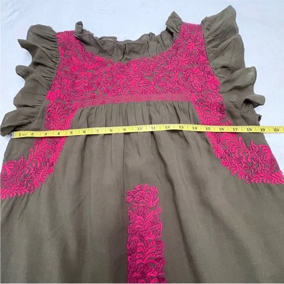 J. Marie Oaxaca Embroidered Floral
Olive Green Pink Ruffle Mini Dress Size M - Picture 9 of 11